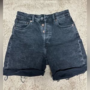 H&M Bermuda Short